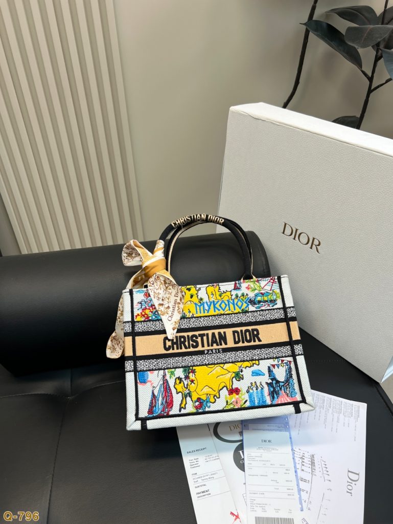 Diorディオール ショルダーバッグ 上質なモノグラムキャンバス 洗練されたデザイン レディースに人気の定番モデル - 画像 7