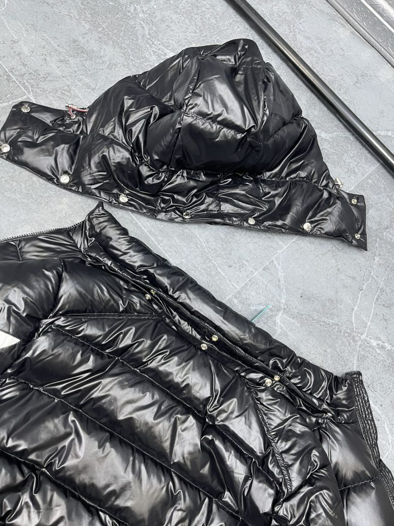 Monclerモンクレール 保温 軽量 ダウンジャケット 黒 - 画像 5