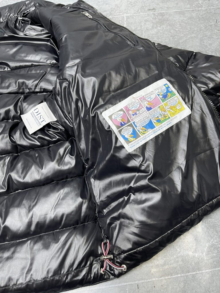 Monclerモンクレール 保温 軽量 ダウンジャケット 黒 - 画像 6