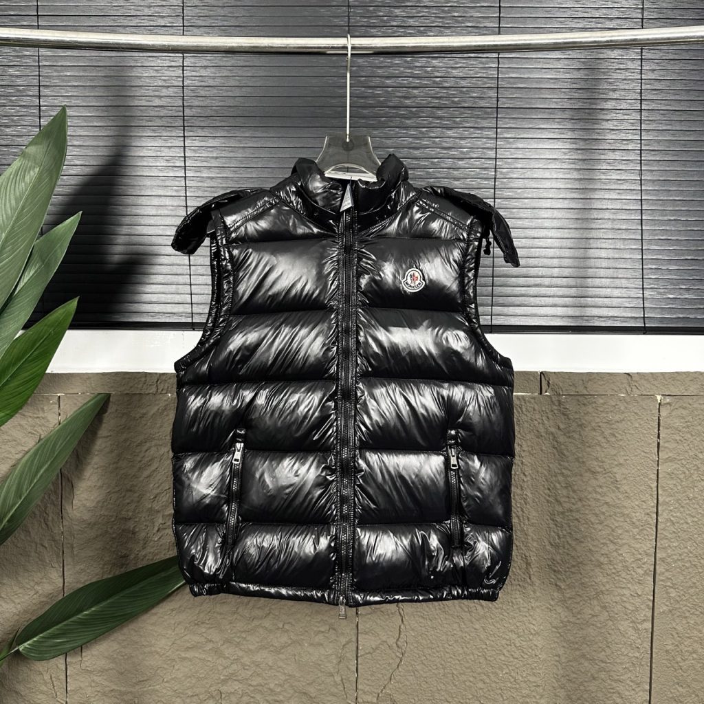 Monclerモンクレール ブラック ポッフェル ファー付き メンズ レディース 1枚入 - 画像 6