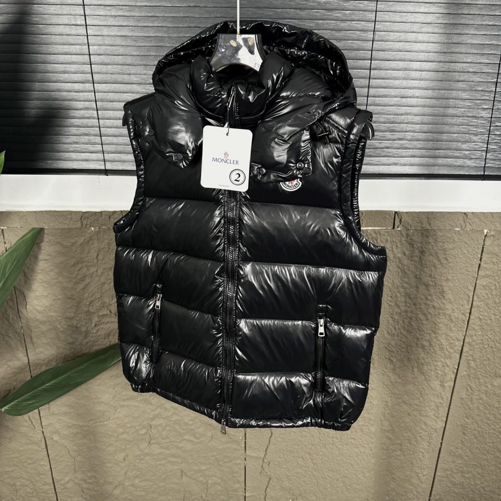Monclerモンクレール ブラック ポッフェル ファー付き メンズ レディース 1枚入 - 画像 8