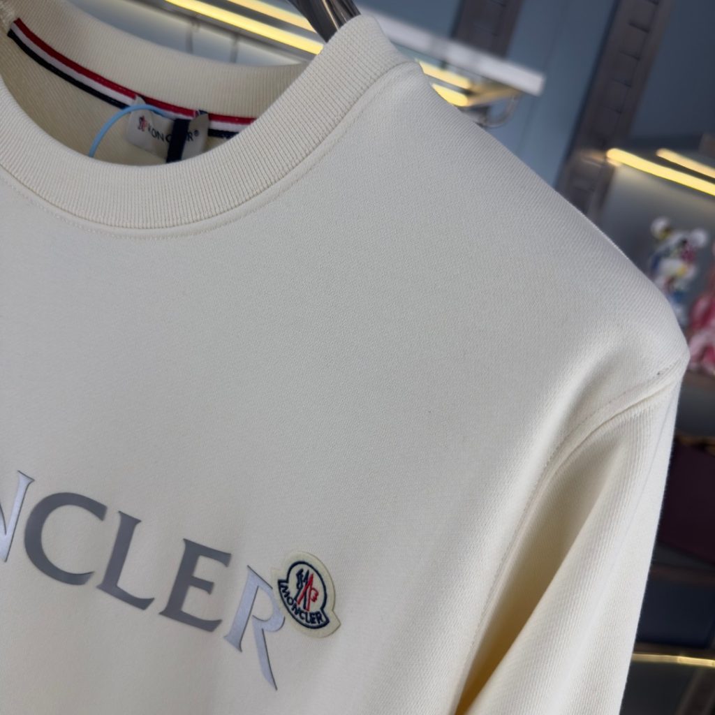 Monclerモンクレール ロゴスウェットシャツ 3色 メンズ 半袖 2024秋冬新作 - 画像 4