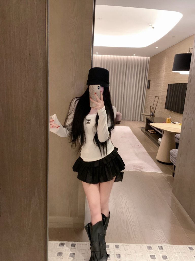 香奈儿 レディース ロングスリーブTシャツ 2色入 毎日着れるシンプルデザイン - 画像 4