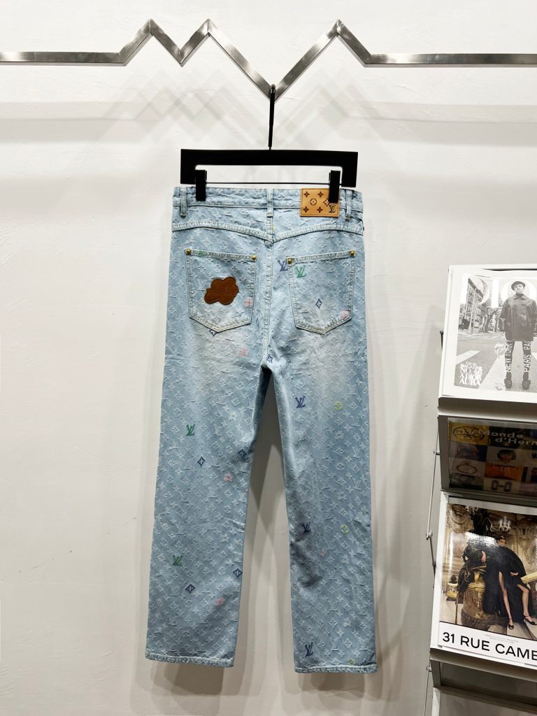 Louis VuittonLOUIS VUITTON デニムパンツ ミニロゴ刺繍 ハイウエスト - 画像 2