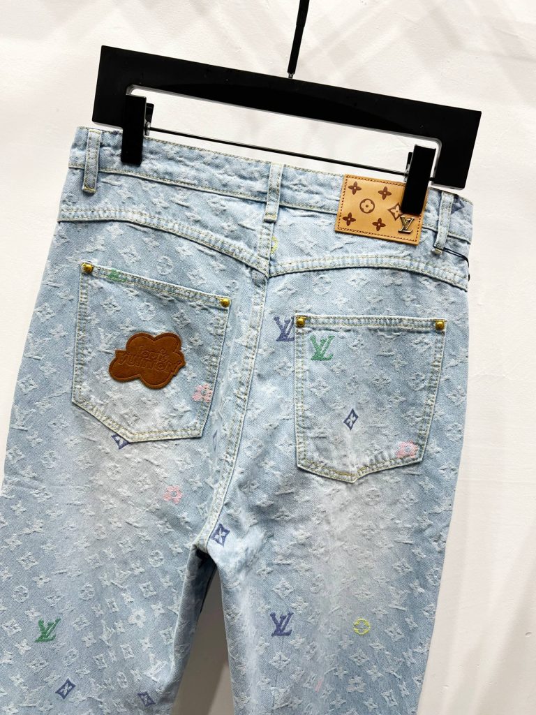 Louis VuittonLOUIS VUITTON デニムパンツ ミニロゴ刺繍 ハイウエスト - 画像 5