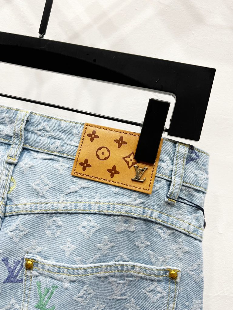 Louis VuittonLOUIS VUITTON デニムパンツ ミニロゴ刺繍 ハイウエスト - 画像 7