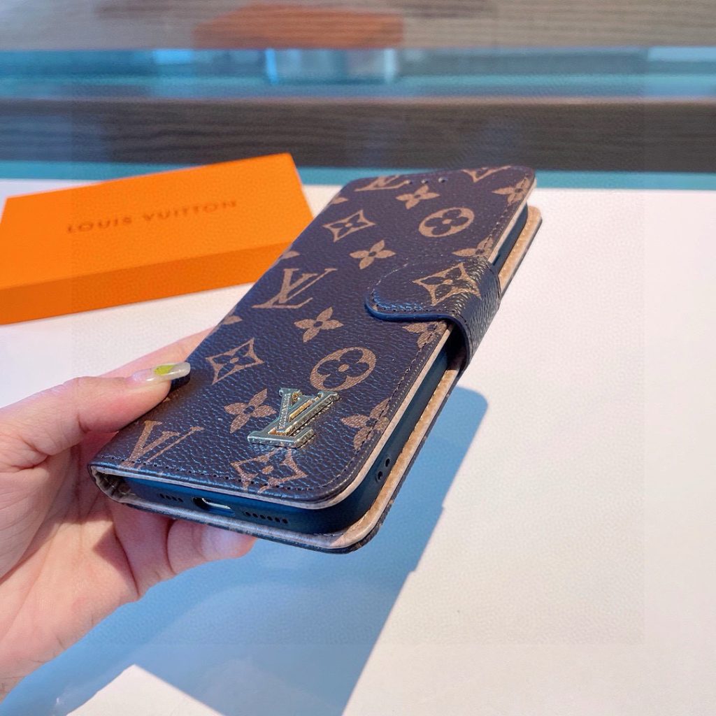 iPhoneケースルイヴィトン風 ブック型スマホケース シンプルデザイン 1色入 📱 - 画像 4