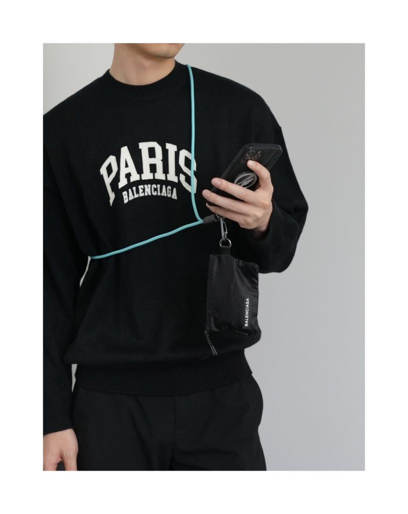 iPhoneケースBALENCIAGA チャージングストラップ 3色入 🎁 - 画像 5