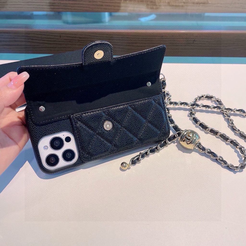 iPhoneケースシャネル CHANEL チェーン付きスマホケース 黒・白 2色入 - 画像 7
