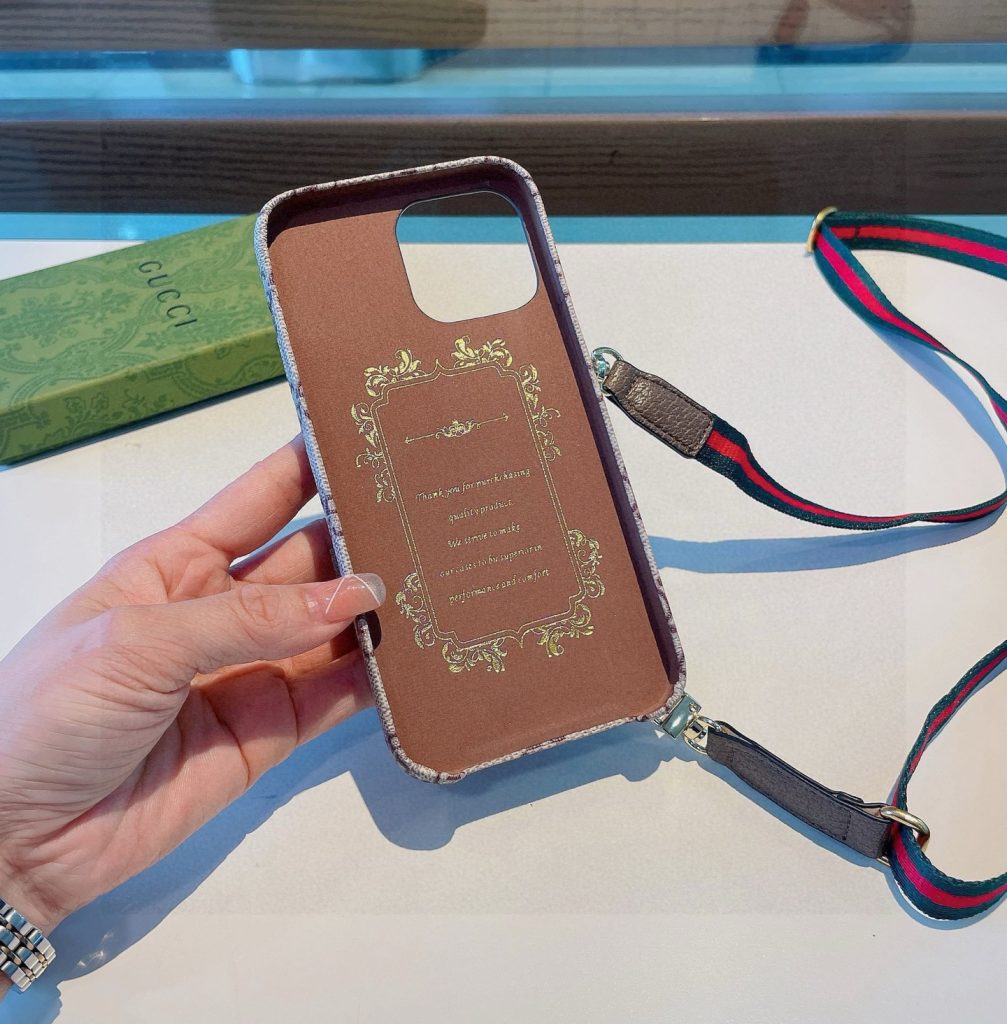 iPhoneケースGUCCI ファッションスマホケース カード収納 多機能 ストラップ付き 🎁 - 画像 8