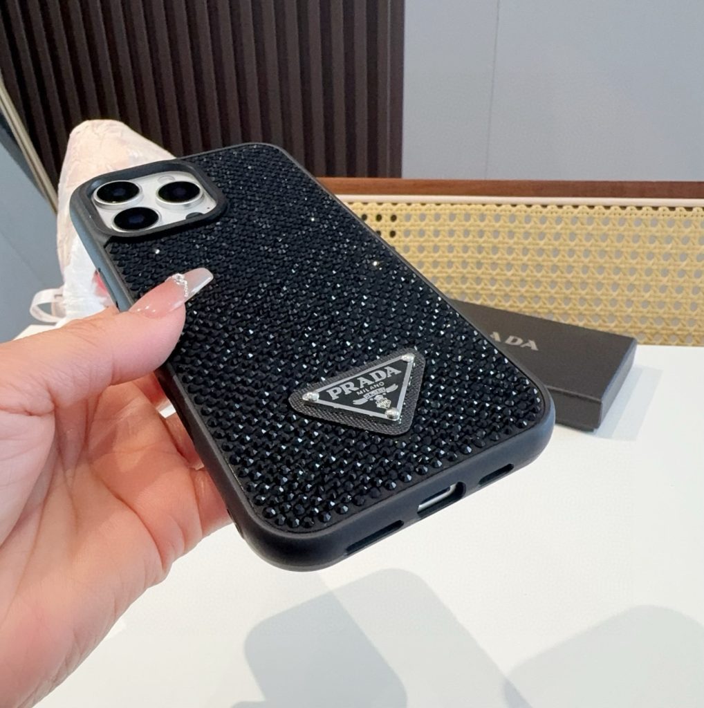 iPhoneケース✨華やかなPRADA iPhoneケース ブラック 2色入 - 画像 4