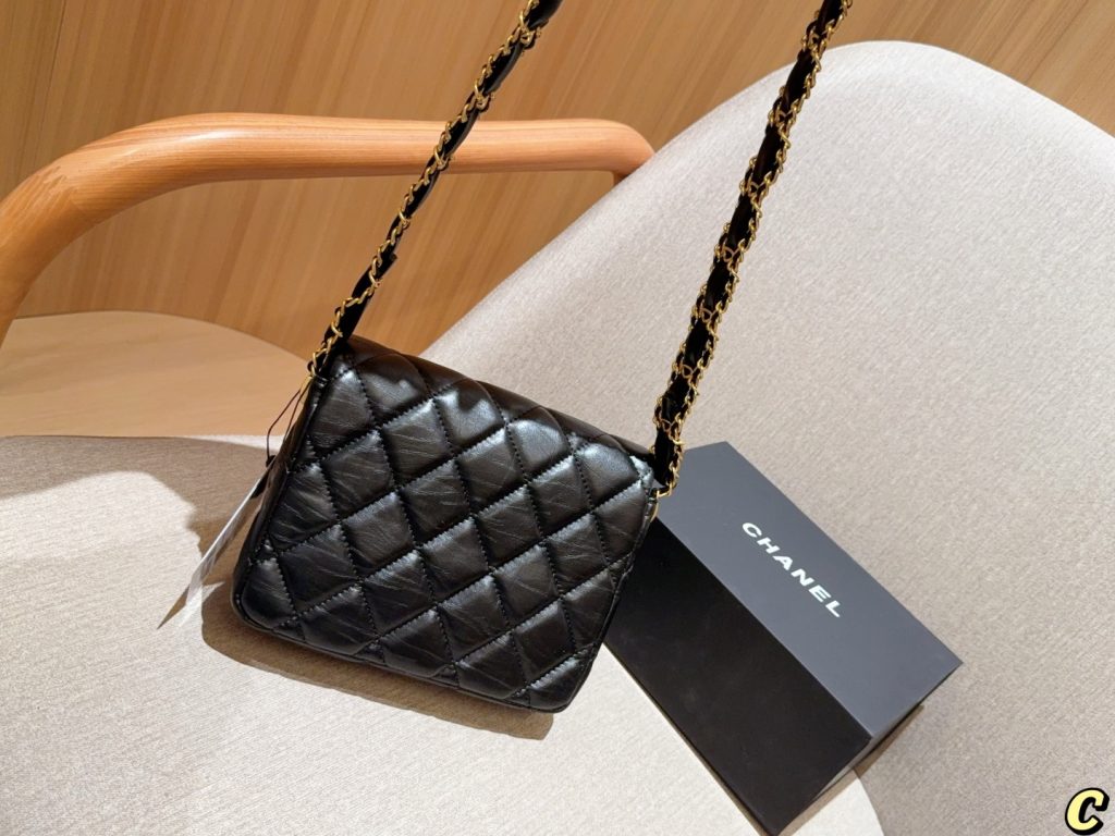 Chanel ミニショルダーバッグ 黒 2色入 🖤 - 画像 4