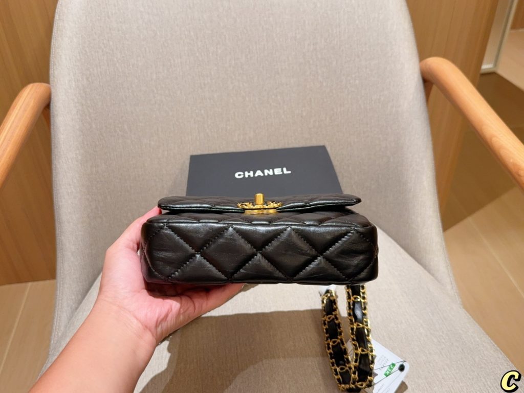 Chanel ミニショルダーバッグ 黒 2色入 🖤 - 画像 6