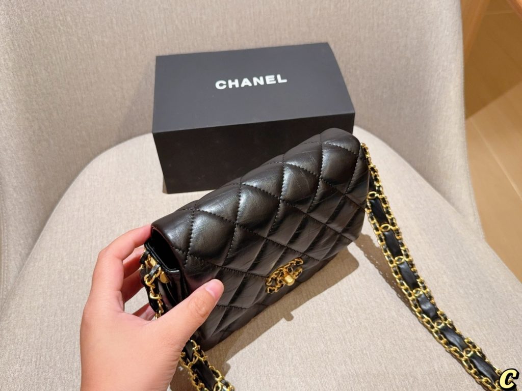 Chanel ミニショルダーバッグ 黒 2色入 🖤 - 画像 7