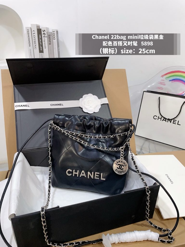 Chanel 22bag ミニ ブラック ミニバッグ 25cm 銀プレート 🖤 - 画像 3