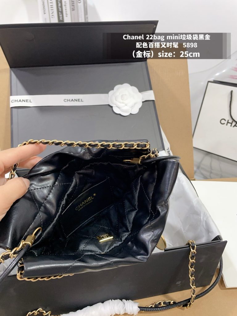 シャネル 22bag ミニ ブラック ゴールドチェーン ブラックバッグ 25cm 💼 - 画像 8