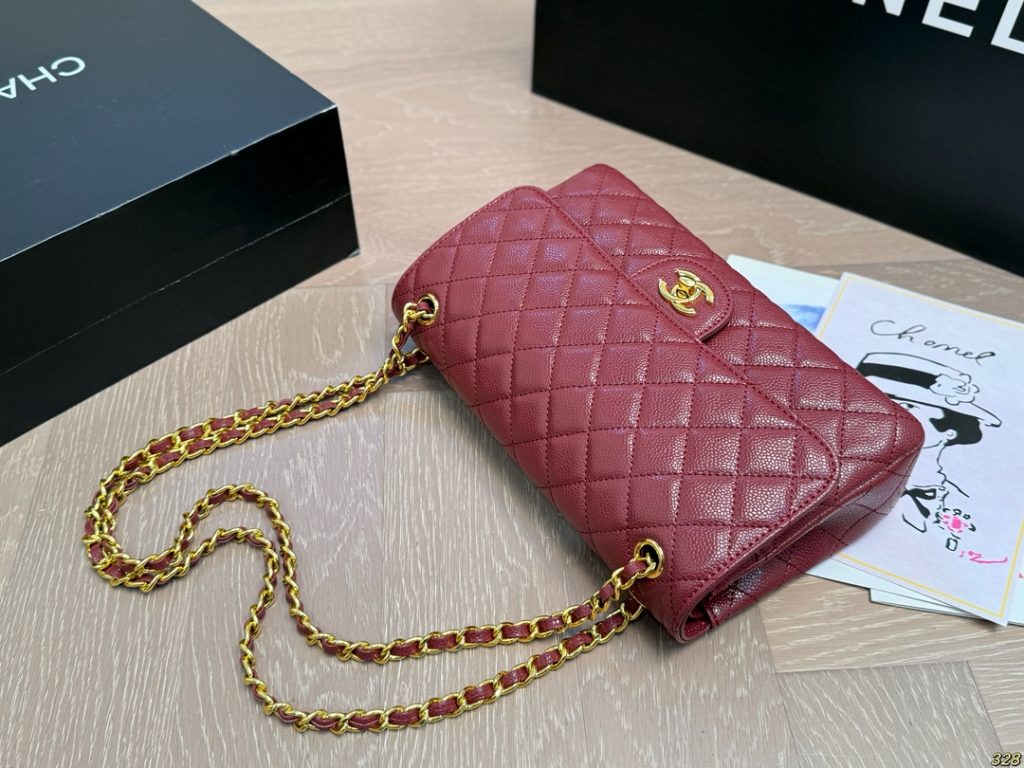シャネル Classic Flap レディース レッド クラッチ 1色入 🎀 - 画像 8