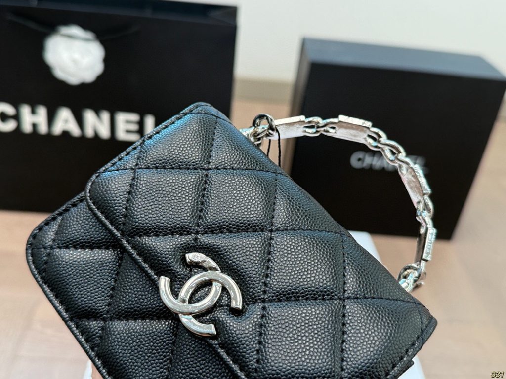 Chanel ミニポシェット 2色 | ファッション ショルダーバッグ 🖤🤍 - 画像 6