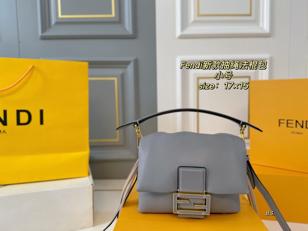 Fendi ファンディ 新作 ファンダム ポーチ 3色入 ✨ - 画像 2