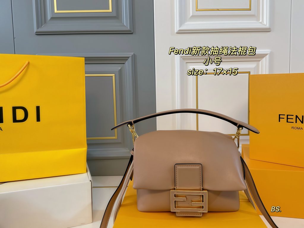 Fendi ファンディ 新作 ファンダム ポーチ 3色入 ✨ - 画像 4