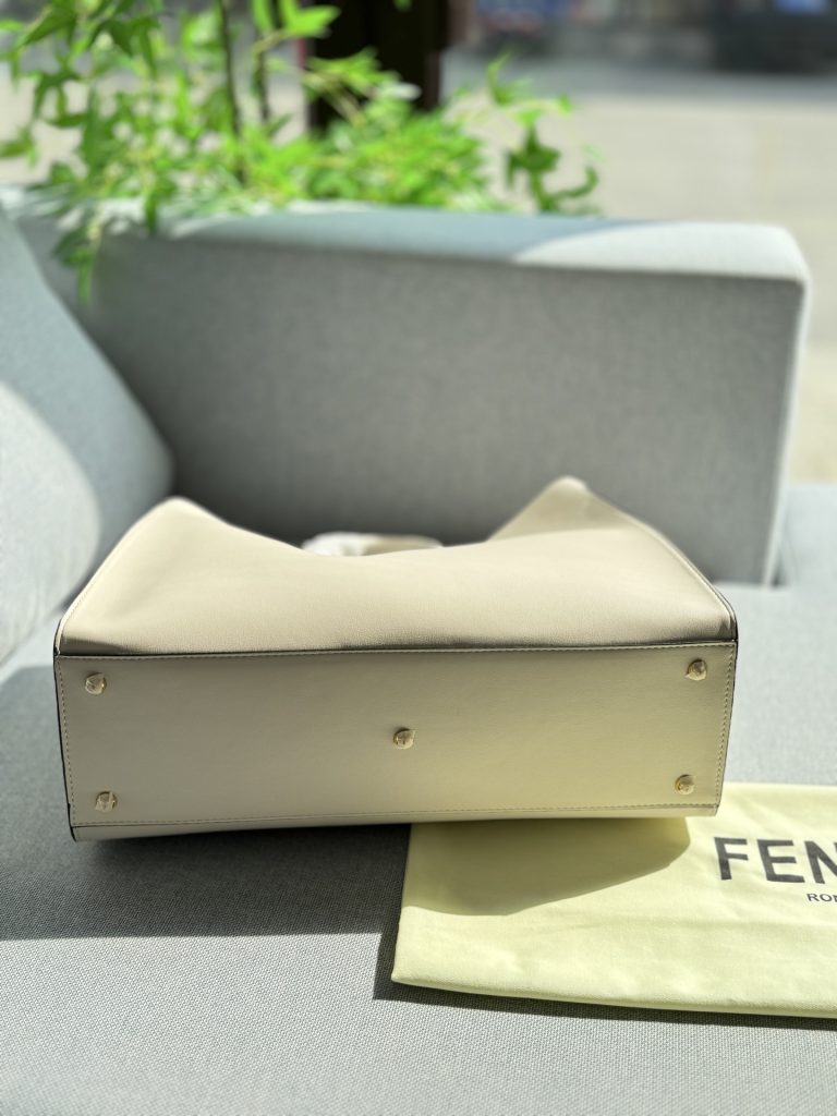 FENDI バッグ 41 ホワイト レディース デイパック 🌸 - 画像 5