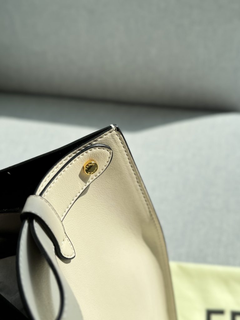 FENDI バッグ 41 ホワイト レディース デイパック 🌸 - 画像 6