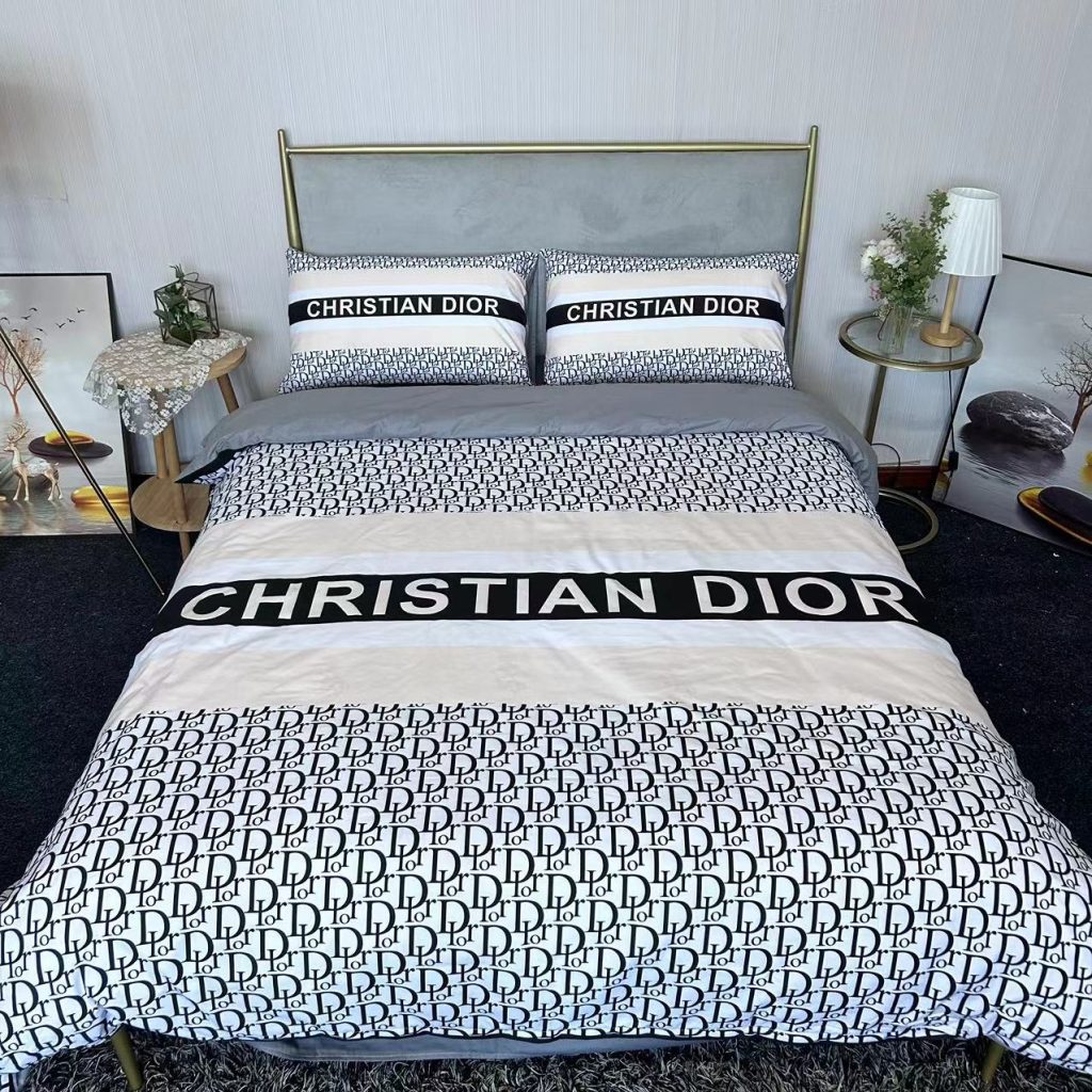 ディオール 　Dior　掛け布団カバーセット4点　ダブルサイズ/キングサイズベッド　コットン100％　ベッドカバー　オシャレ　新居寝具用品　4種類 - 画像 3