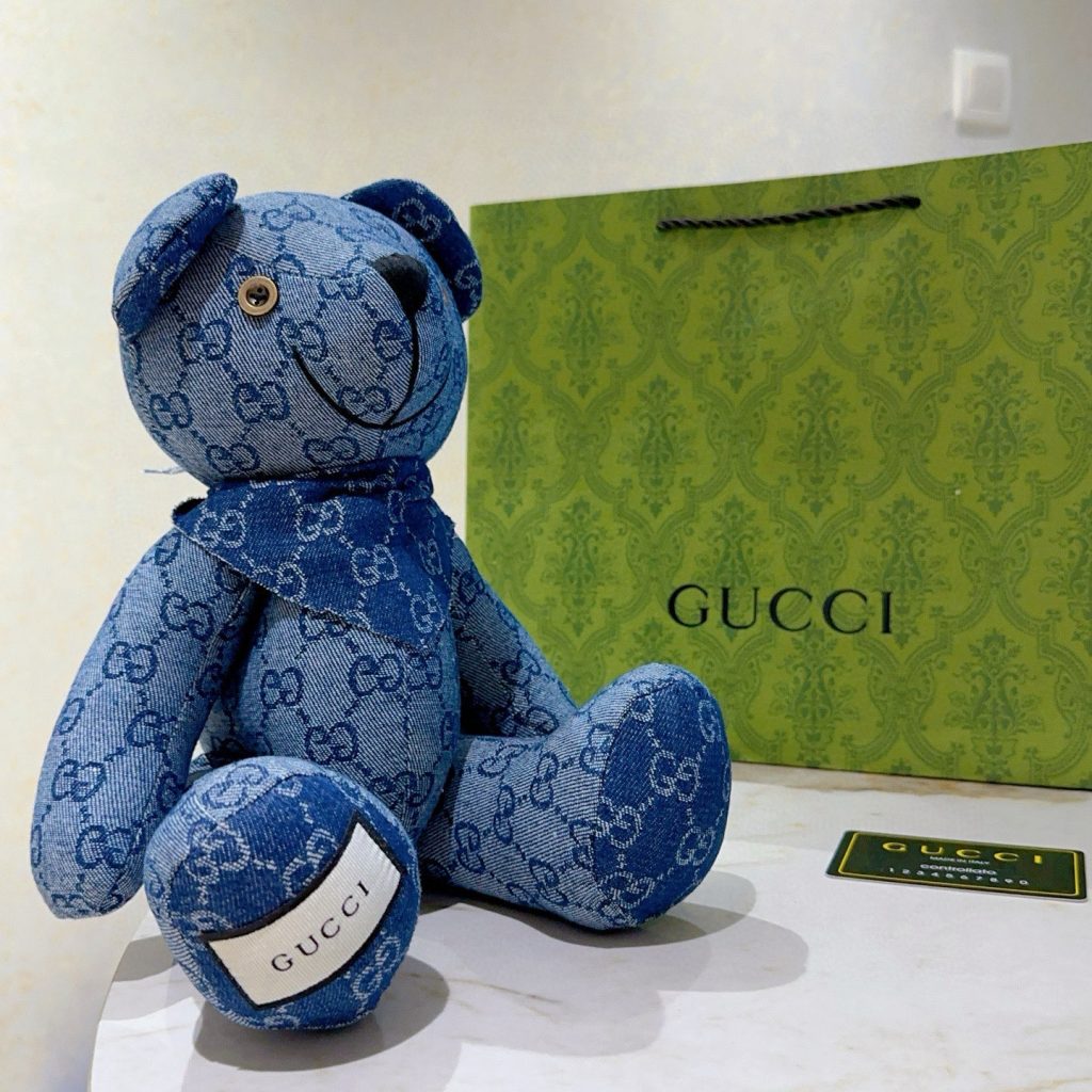 GUCCI デニム ベア おもちゃ ブルーレッド 1色入 🧸 - 画像 2
