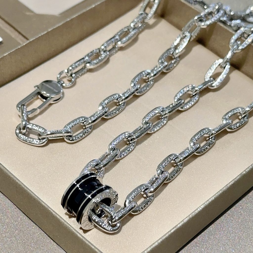 Bvlgari ネックレス メンズ 2色入 💎 - 画像 5