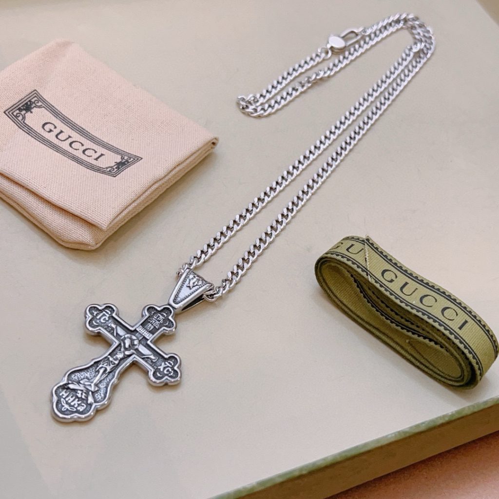 GUCCI ネックレス クロス 1色入 💎 - 画像 2