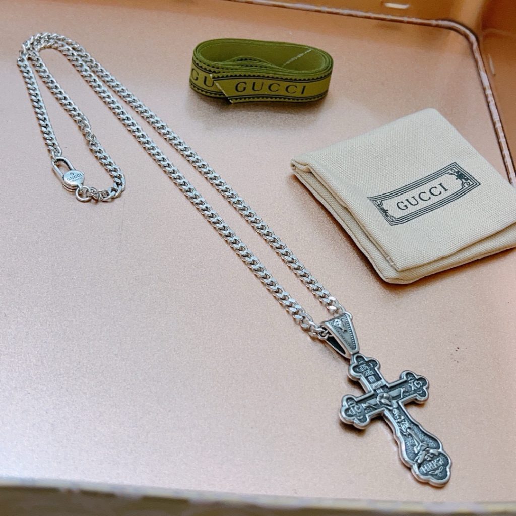 GUCCI ネックレス クロス 1色入 💎 - 画像 8