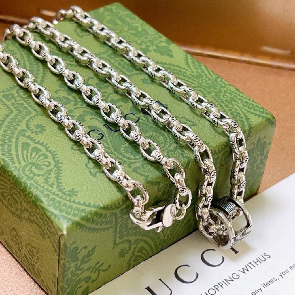 GUCCI ネックレス シルバー 1色入 💎 - 画像 5