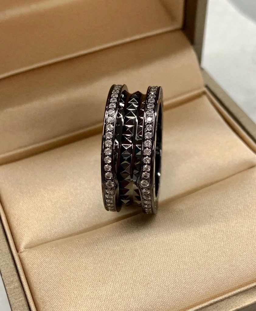 BVLGARI リング 3本セット ブラック ダイヤモンド 4色入 💎 - 画像 2