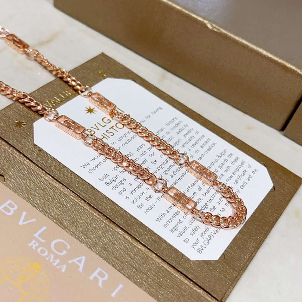 BVLGARI ネックレス ローズゴールド 1色 🌟 - 画像 2