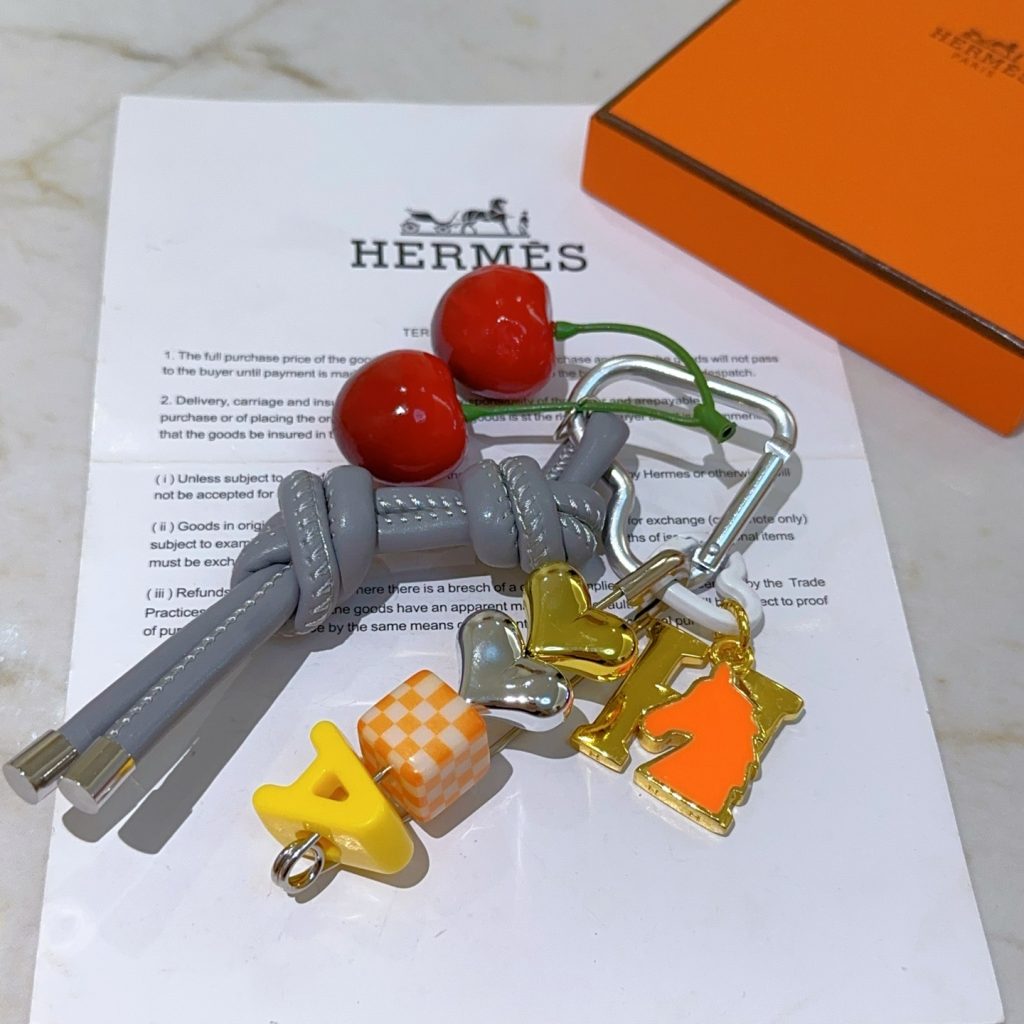 エレガントな HERMES キーホルダー 6色入 - 画像 4