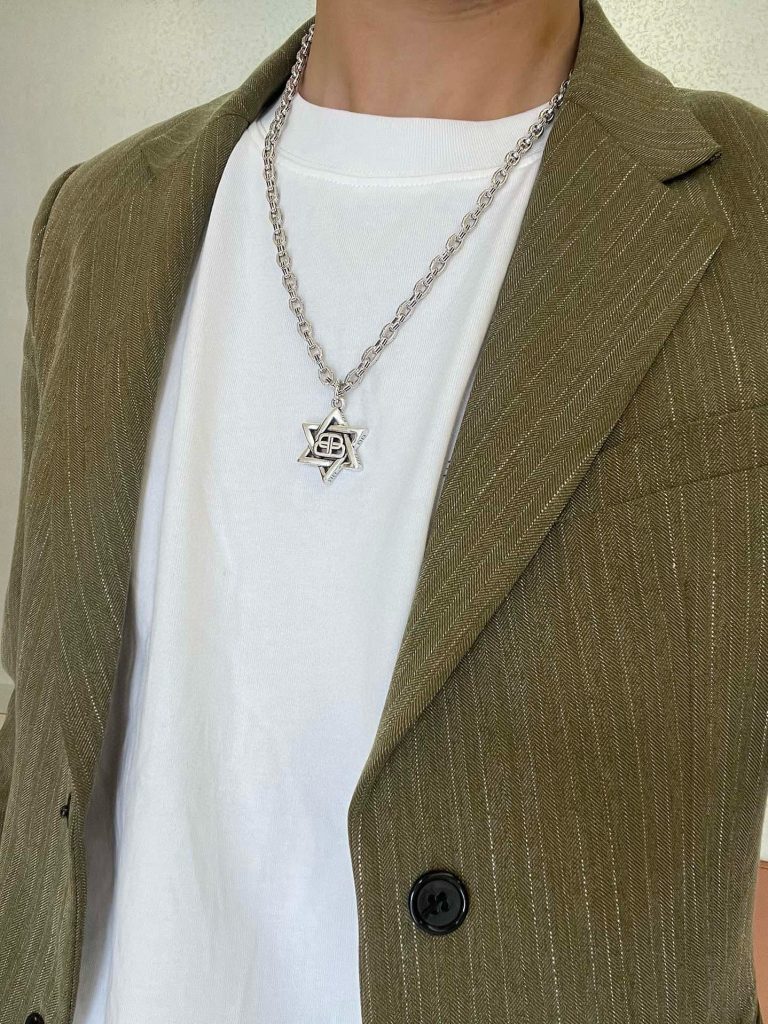 BALENCIAGA ペンダントネックレス シルバー 1色入 💎 - 画像 6