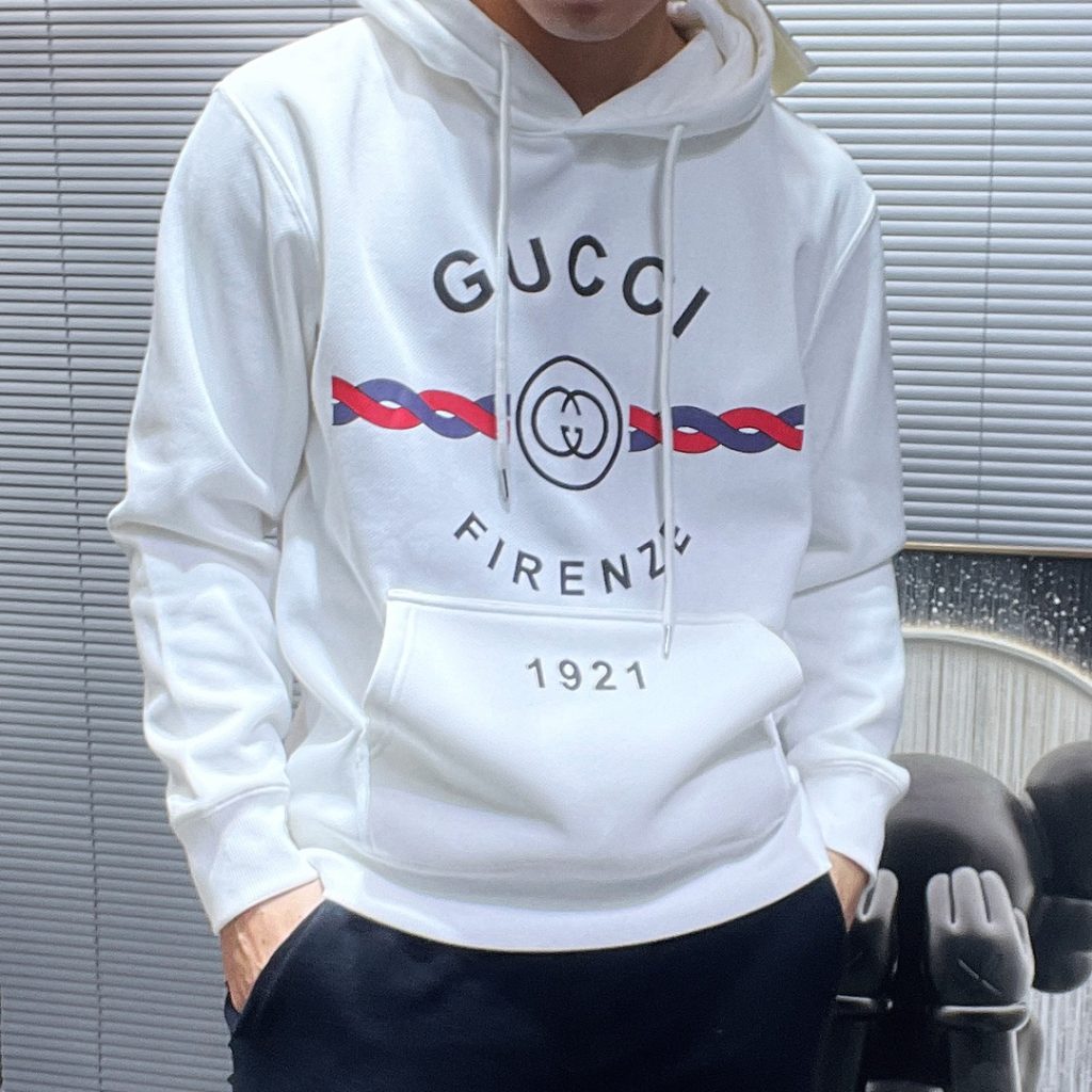 GUCCI ロゴプリント フーディー 2色入 - 画像 4