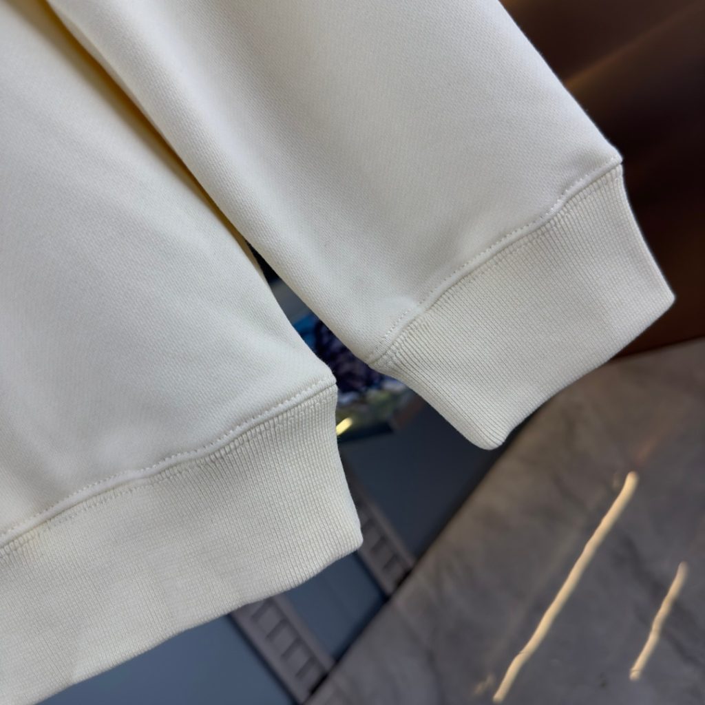 GUCCI カシミア風スウェットシャツ Lサイズ 4色入 - 画像 5