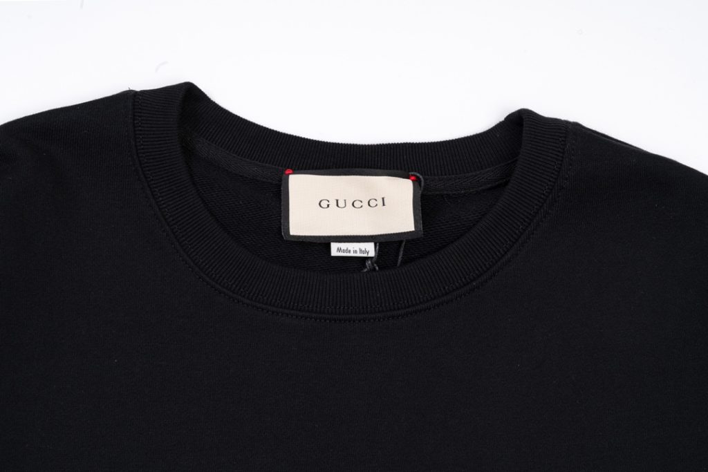 GUCCI ロゴ パーカー 黒 1色入 - 画像 2