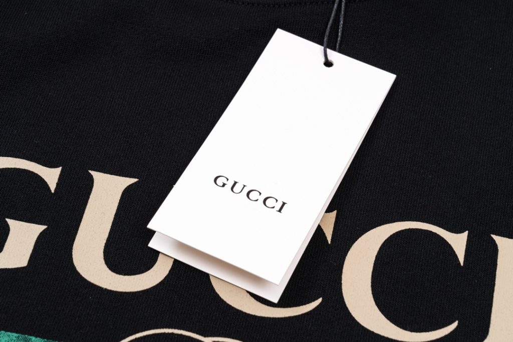 GUCCI ロゴ パーカー 黒 1色入 - 画像 3