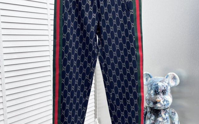 GUCCI メンズ パンツ 1色入 ネイビー インナー付き