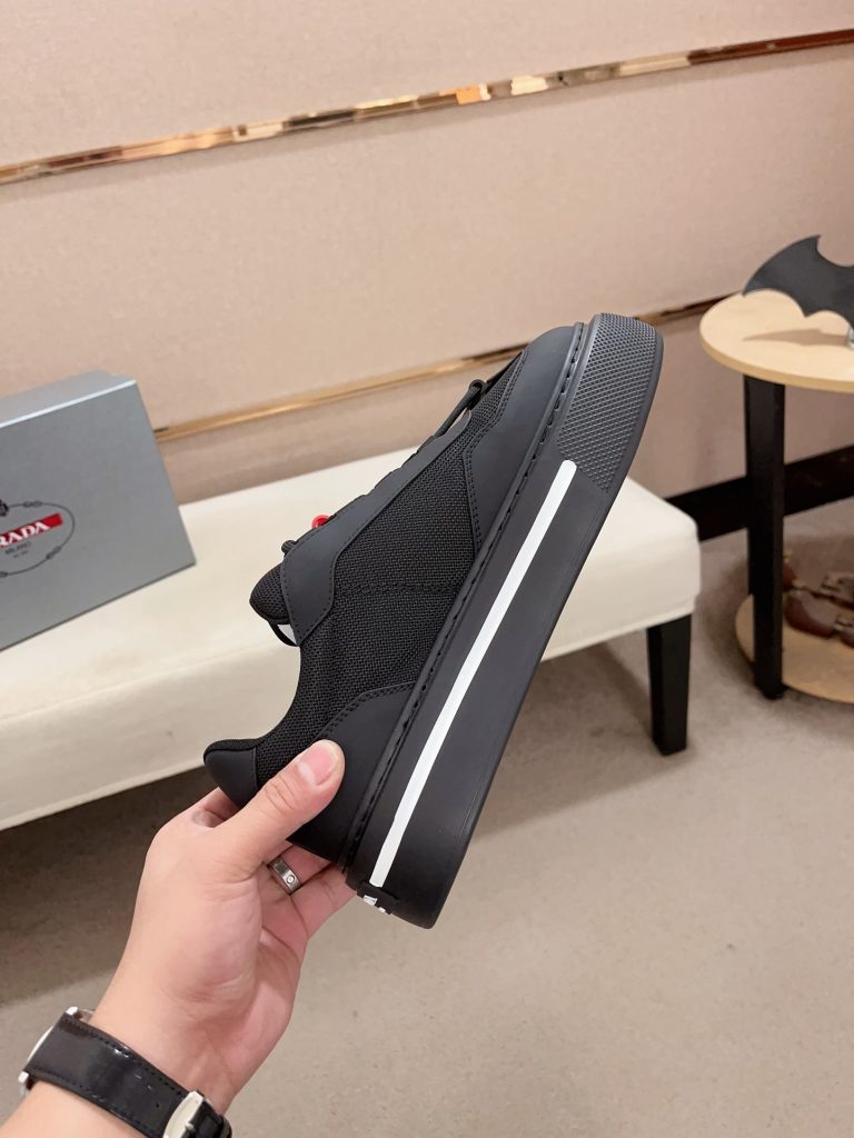 プラダ メンズ スニーカー ブラック レッド 3色入 🎩 - 画像 6
