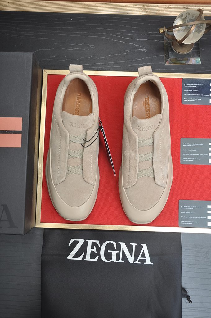 ZEGNA トレッキングシューズ メンズ サイドゴア ベージュ 1色 | 軽量 防滑 通気性抜群 🌿 - 画像 2