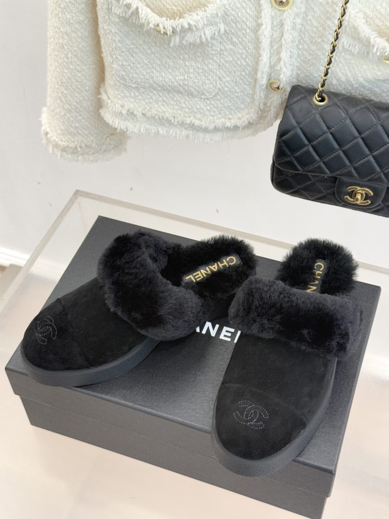 シャネル レディース ファー付きスリッパ 黒 2色入 保温性抜群 🧦 - 画像 2