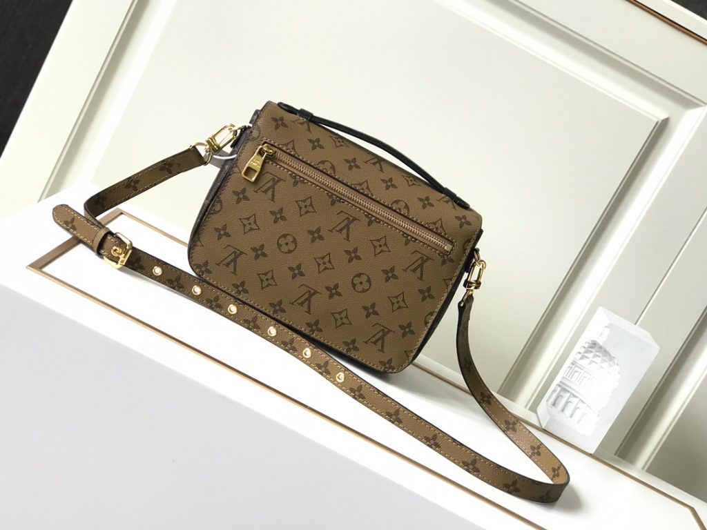 定番LOUIS VUITTON　ルイヴィトン　ポシェットメティスMM　ショルダーバッグ　モノグラムリバース　ブラウン　LV - 画像 2