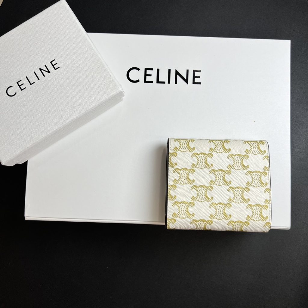 CELINE セリーヌ キャメル色 イタリア製 プリント ポーチ クラッチ ウォレット - 画像 2