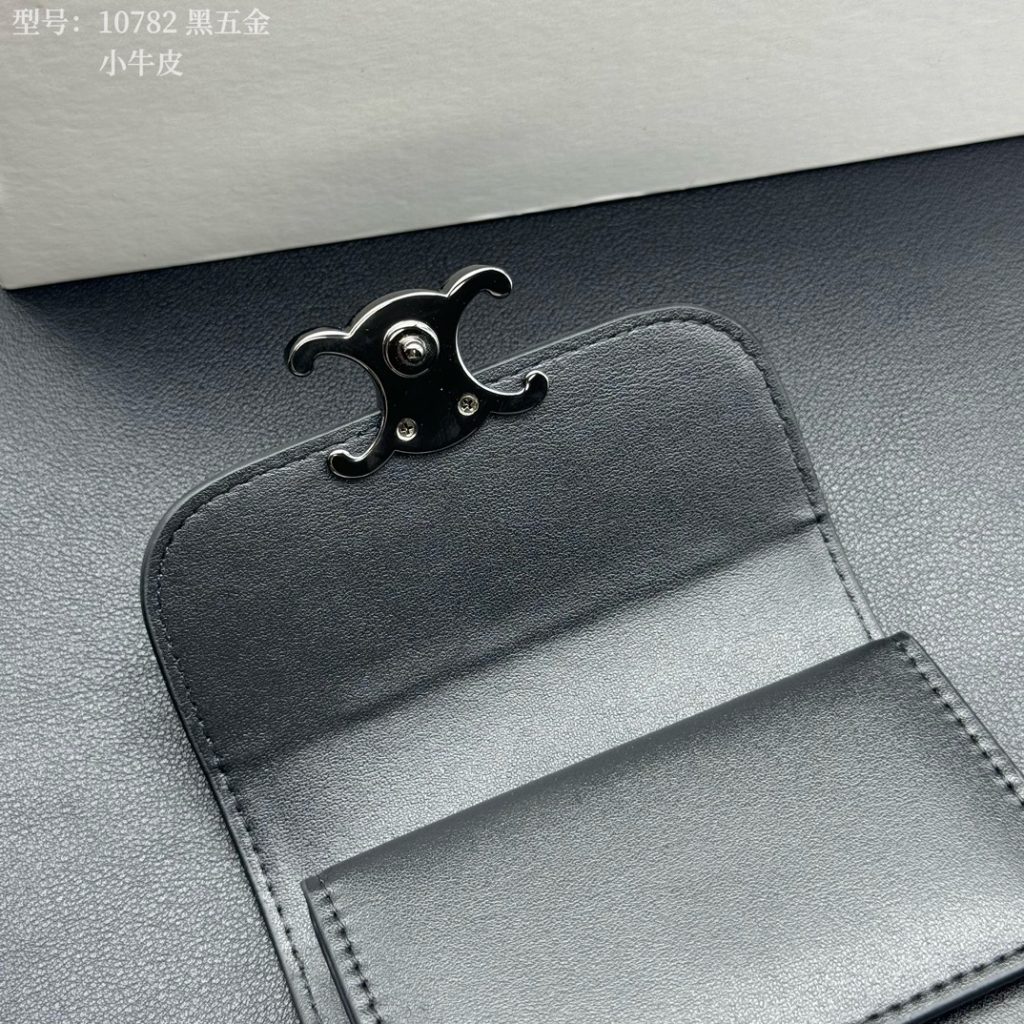 CELINE 10782 黒 ミニウォレット ブラック 小牛革 シマーファスナー 1色入 - 画像 4