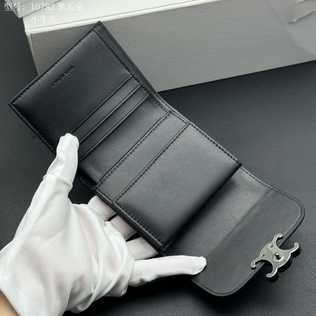 CELINE 10782 黒 ミニウォレット ブラック 小牛革 シマーファスナー 1色入 - 画像 5