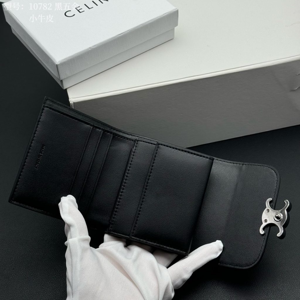 CELINE 10782 黒 ミニウォレット ブラック 小牛革 シマーファスナー 1色入 - 画像 8