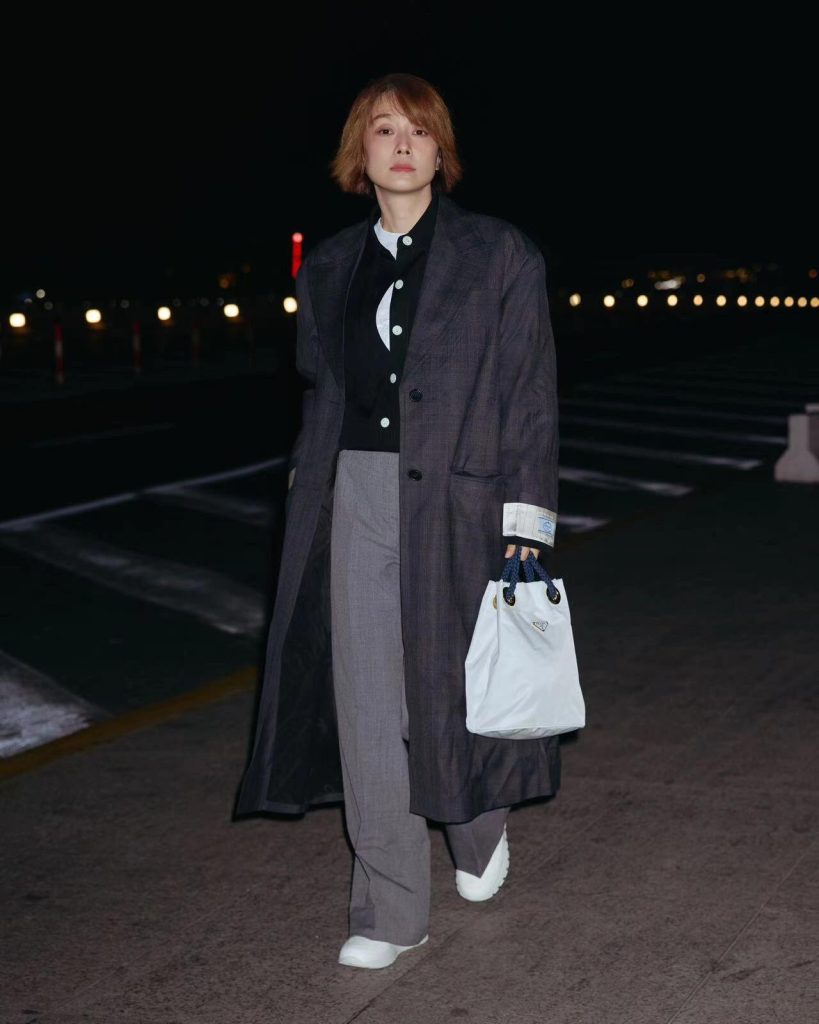 Pradaのバッグを予算内で探す前に見るブラックのポイント